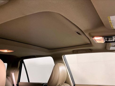 Used 2014 Toyota 4Runner Limited image 13