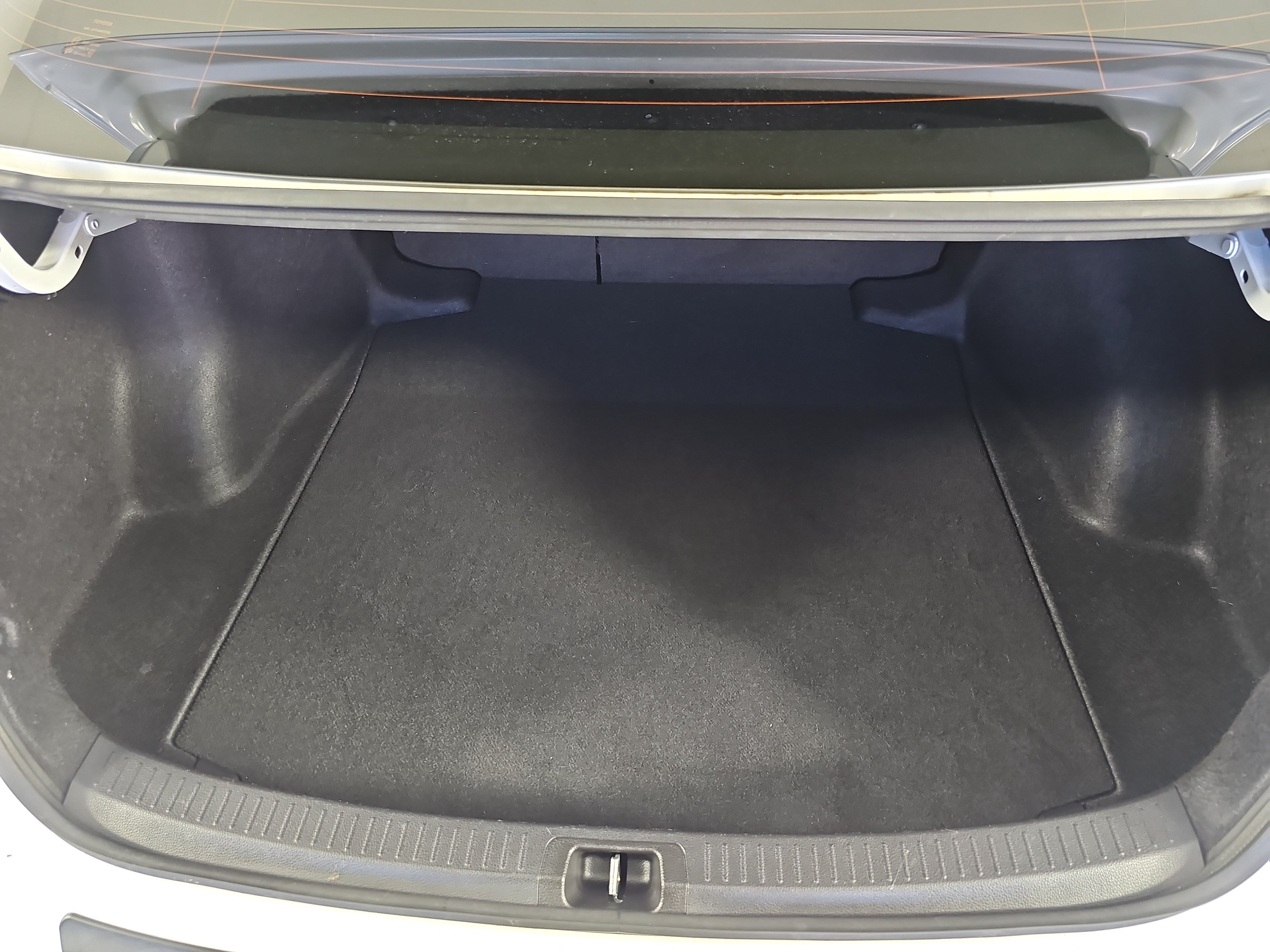 Used 2023 Toyota Corolla LE FWD image 13