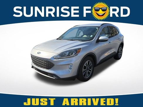 Used 2020 Ford Escape SEL image 1