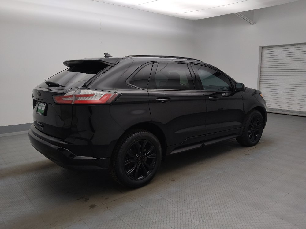 Used 2022 Ford Edge SE w/ Black Appearance Package AWD/4WD image 10