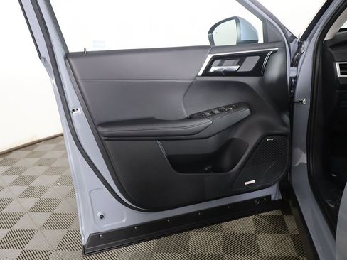New 2026 Mitsubishi Outlander SE image 25