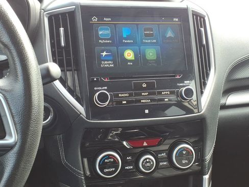 Used 2020 Subaru Forester Limited image 13