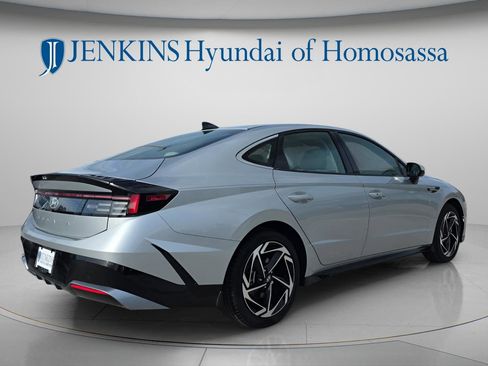 New 2026 Hyundai Sonata SEL image 5
