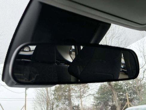 Used 2023 Toyota RAV4 XLE w/ Convenience Package image 29