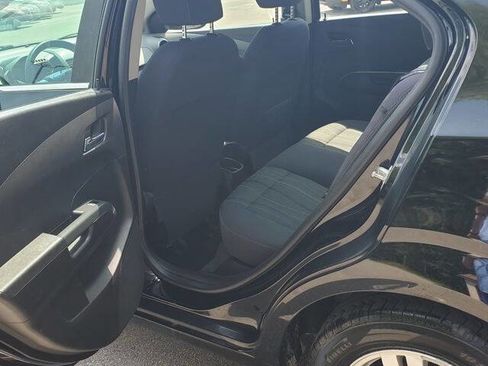 Used 2012 Chevrolet Sonic LT image 32