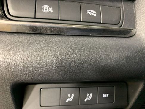 Used 2024 MAZDA CX-30 AWD 2.5 S w/ Preferred Package image 18