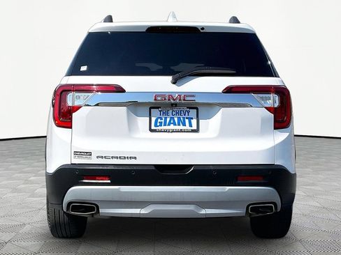 Used 2023 GMC Acadia SLT w/ Technology Package FWD image 5