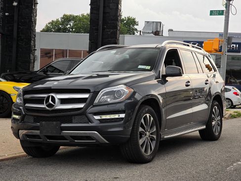 Used 2016 Mercedes-Benz GL 450 4MATIC image 5