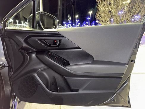 Used 2024 Subaru Crosstrek 2.0i Premium image 22