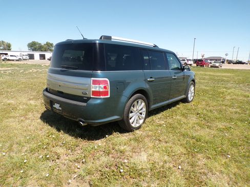 Used 2016 Ford Flex Limited w/ Equipment Group 301A AWD/4WD image 5