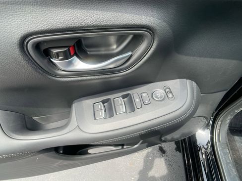 New 2026 Honda HR-V EX-L image 13
