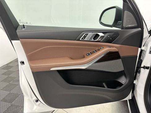 New 2026 BMW X5 xDrive50e AWD/4WD image 26