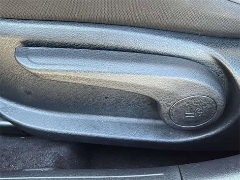 Certified 2024 Kia Forte LXS image 28