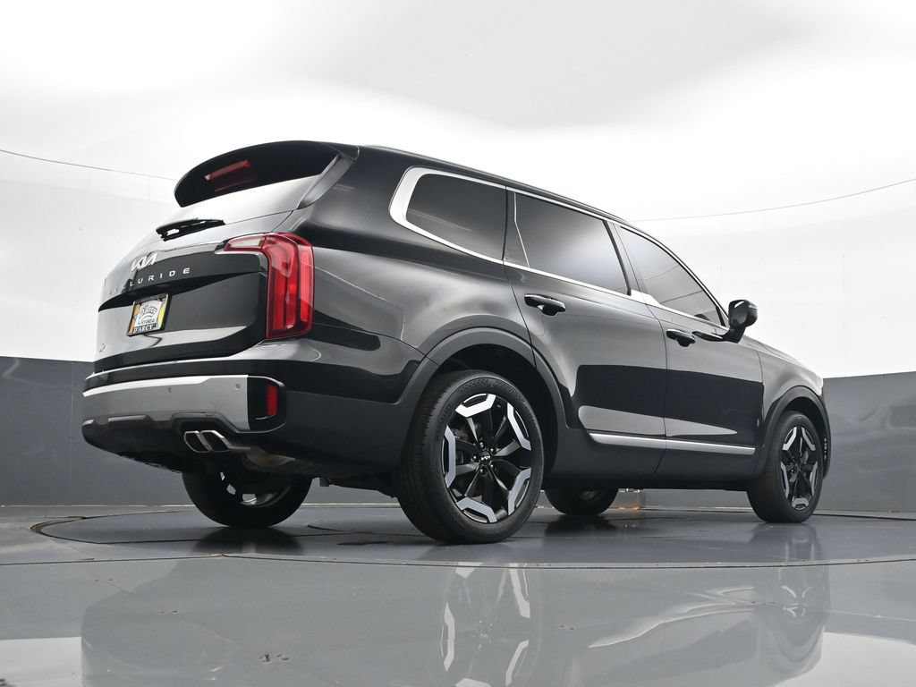 Used 2023 Kia Telluride S w/ S Sunroof Package FWD image 27