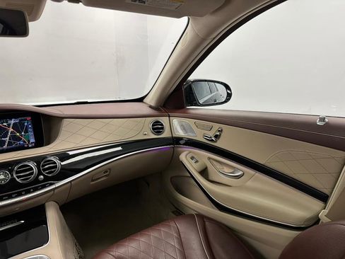 Used 2018 Mercedes-Benz S 560 S 560 4MATIC Sedan w/ AMG Line Exterior image 53