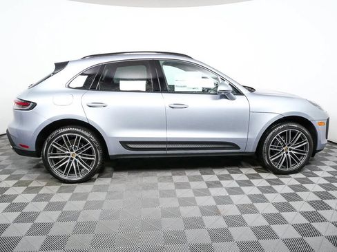 Certified 2026 Porsche Macan AWD/4WD image 29