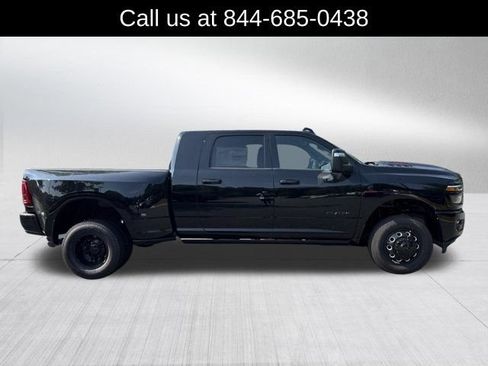 New 2026 RAM 3500 Laramie AWD/4WD image 4