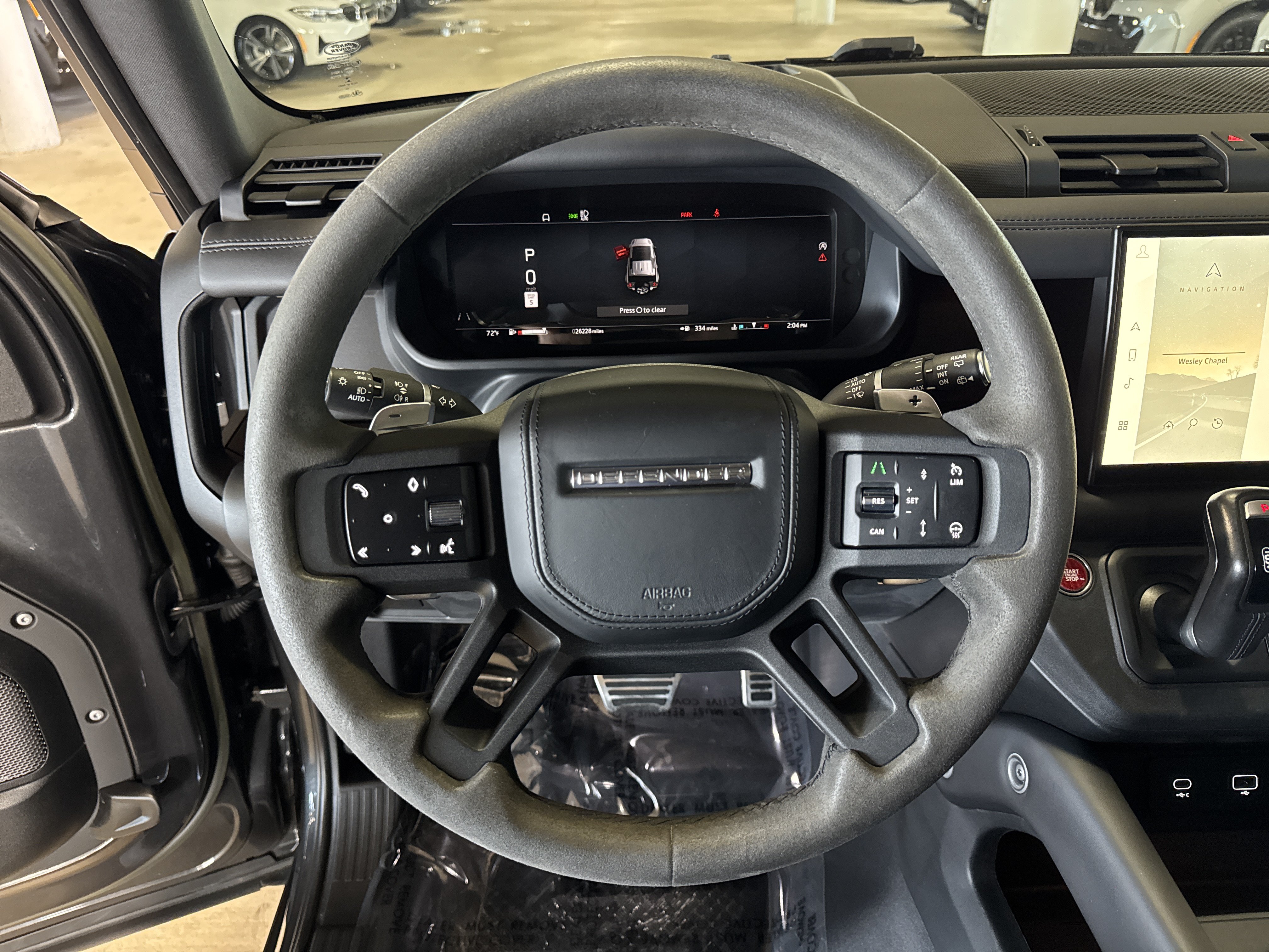 Used 2023 Land Rover Defender 110 V8 AWD/4WD image 20