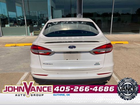 Used 2020 Ford Fusion SE w/ Equipment Group 151A image 6