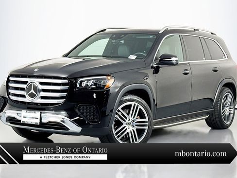 Used 2024 Mercedes-Benz GLS 450 4MATIC image 1