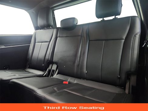 Used 2019 Ford Expedition XLT w/ Equipment Group 202A image 23
