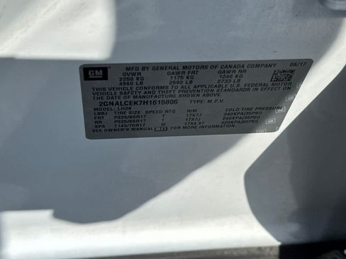 Used 2017 Chevrolet Equinox LT w/ Convenience Package FWD image 31