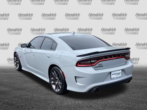 Used 2022 Dodge Charger Scat Pack w/ Plus Group RWD image 8