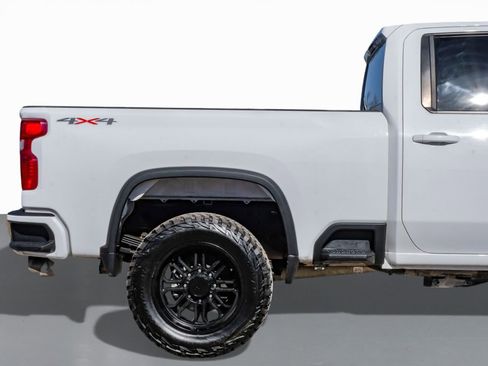 Used 2022 Chevrolet Silverado 2500 LT w/ Fleet Comfort Package image 6