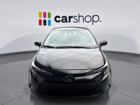 Used 2023 Toyota Corolla LE image 8