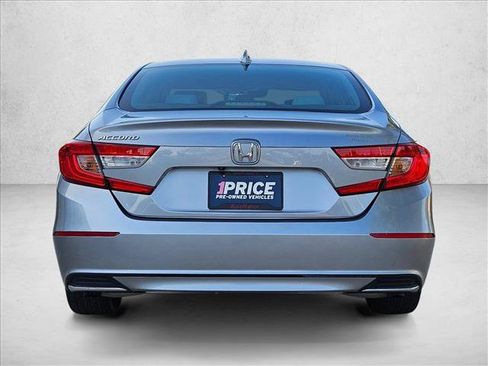 Used 2019 Honda Accord LX image 7