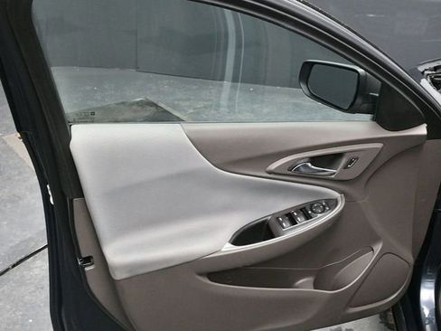 Used 2019 Chevrolet Malibu LS FWD image 14