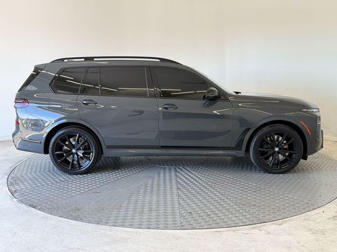Certified 2025 BMW X7 M60i AWD/4WD image 8