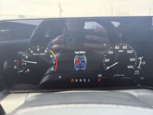 Used 2025 Ford Mustang Premium image 20