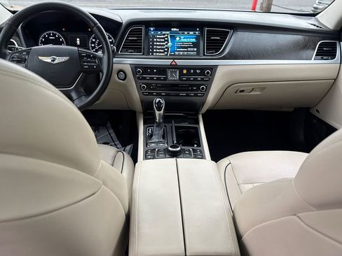 Used 2015 Hyundai Genesis 3.8 w/ Option Group 04 image 19