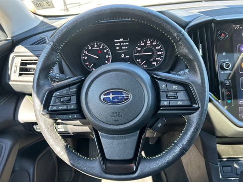 Used 2025 Subaru Ascent Onyx Edition AWD/4WD image 17