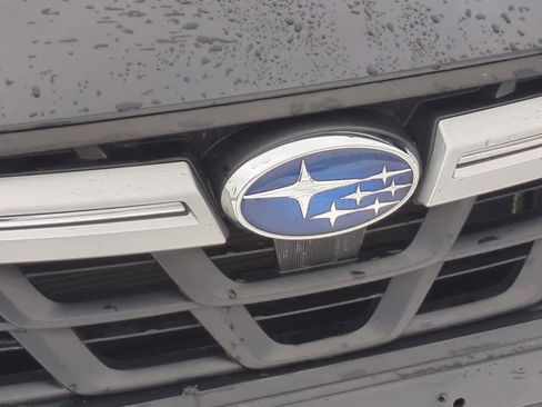 Used 2023 Subaru Crosstrek 2.5i Limited image 11