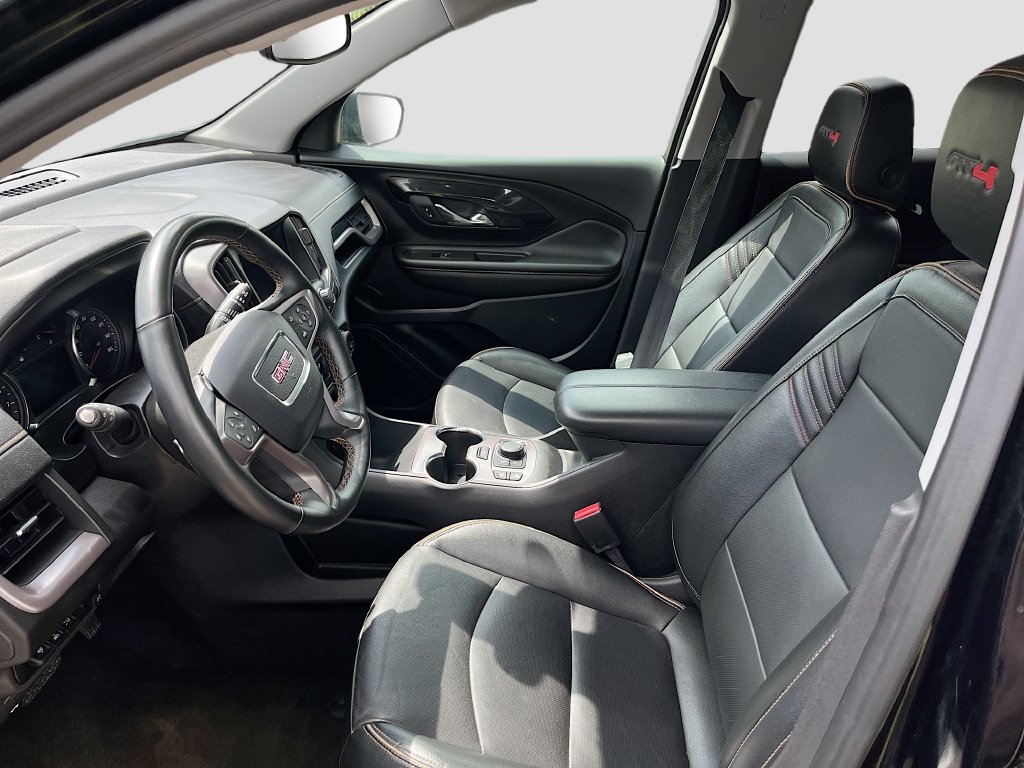 Used 2024 GMC Terrain AT4 AWD/4WD image 22