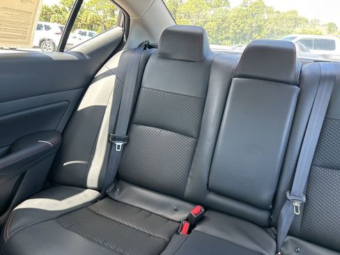 Used 2025 Nissan Altima 2.5 SR AWD/4WD image 13
