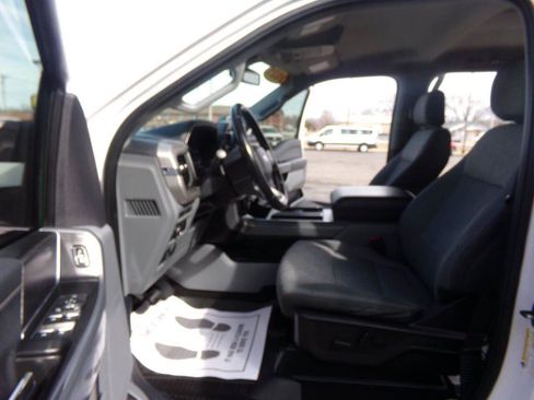 Used 2021 Ford F150 XLT w/ Equipment Group 302A High image 9