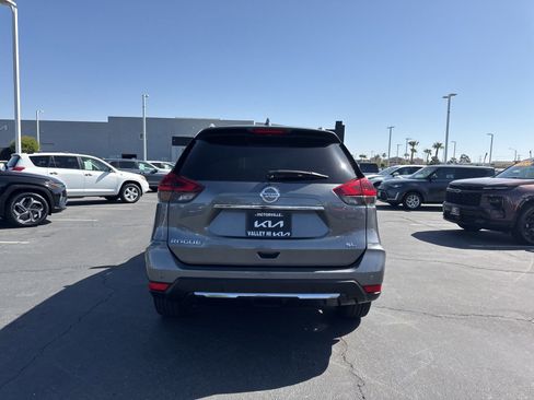 Used 2019 Nissan Rogue SL w/ Premium Package FWD image 6