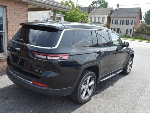 Used 2022 Jeep Grand Cherokee L Limited AWD/4WD image 4