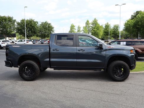 Used 2021 Chevrolet Silverado 1500 Custom Trail Boss w/ Safety Confidence Package AWD/4WD image 12