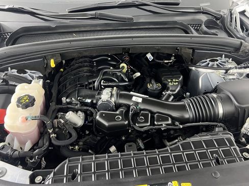 Certified 2024 Jeep Grand Cherokee Limited image 34