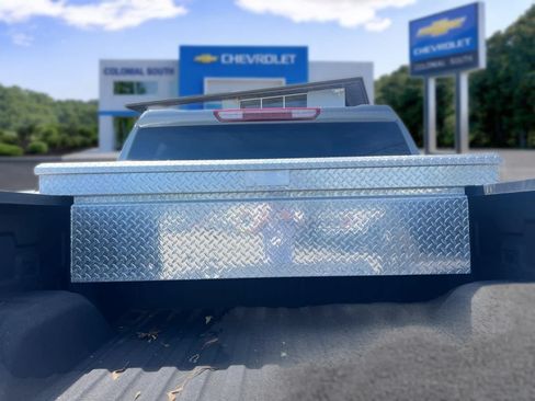 Certified 2025 Chevrolet Silverado 1500 Custom AWD/4WD image 33
