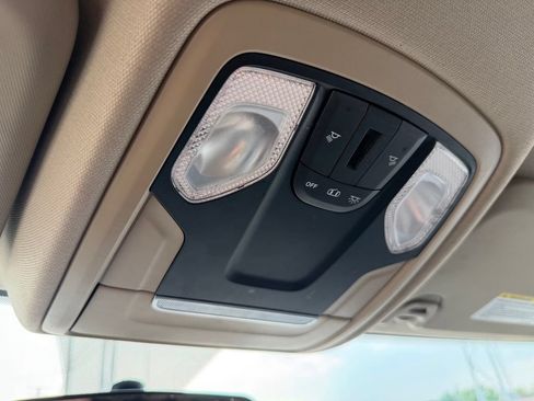 Used 2019 RAM 5500 Tradesman AWD/4WD image 33