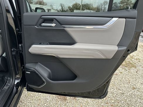 New 2026 GMC Acadia Elevation w/ Black Edition FWD image 35