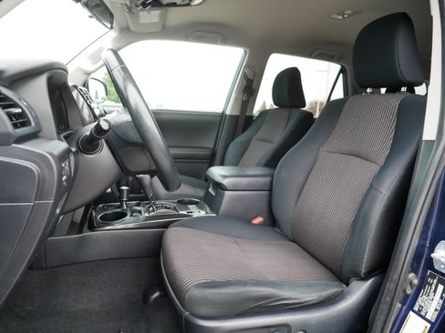 Used 2015 Toyota 4Runner Trail AWD/4WD image 35