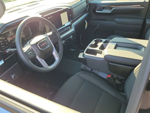 Used 2026 GMC Sierra 1500 Elevation image 10