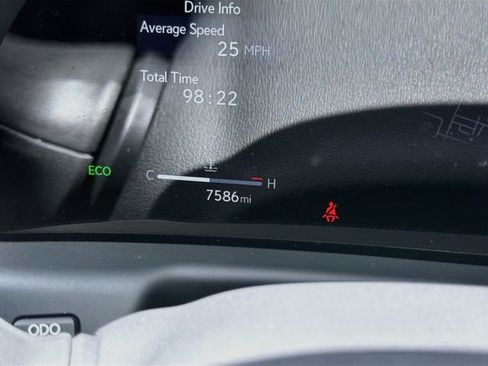 Used 2024 Lexus LS 500 RWD image 41
