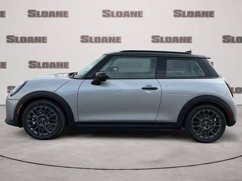 New 2026 MINI Cooper 2-Door Hardtop FWD image 2